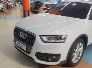 Audi Q3 2.0 TFSI AMBIENTE QUATTRO