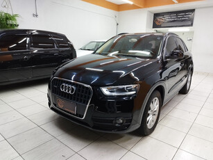 Audi Q3 2.0 Tfsi Attraction S-tronic Quattro 5p