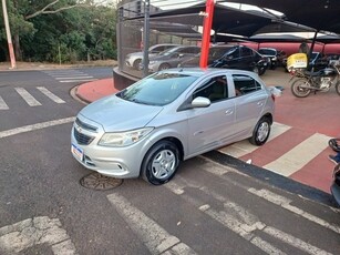 Chevrolet Onix 1.0 LT SPE/4 2016