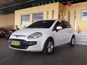 Fiat Punto Attractive 1.4 (Flex) 2013