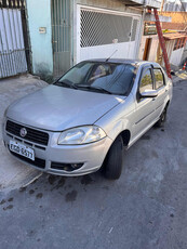 Fiat Siena 1.0 El Flex 4p