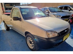 Ford Courier L 1.6 (Flex) 2012