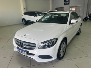 Mercedes-Benz Classe C 2.0 Avantgarde Turbo 4p