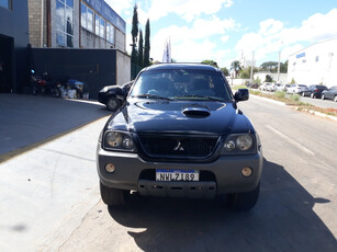 Mitsubishi L200 2.5 Outdoor Gls Cab. Dupla 4x4 4p