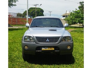 Mitsubishi L200 Outdoor L 200 Outdoor GLS 4x4 2.5 (cab. dupla) 2011