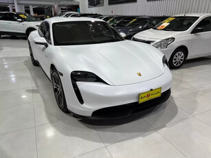 Porsche Taycan 4S ELÉTRICO