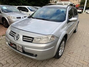 Renault Megane Grand Tour Mégane Grand Tour Dynamique 1.6 16V (flex) 2013