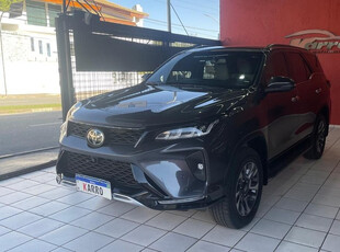 Toyota Hilux SW4 2.8 D-4D TURBO DIAMOND 7L 4X4