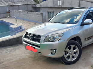 Toyota RAV4 2.4 4x4 Aut. 5p