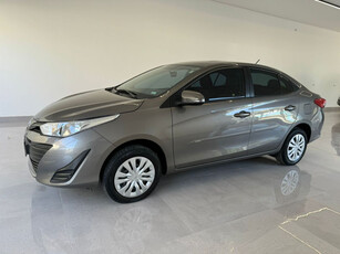 Toyota Yaris Sedán 1.5 16V 4P FLEX XL LIVE MULTIDRIVE AUTOMÁTICO CVT