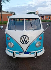 Volkswagen Kombi 1.5 4p