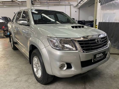 TOYOTA HILUX 3.0 SR 4X4 CD 16V TURBO INTERCOOLER DIESEL 4P AUTOMÁTICO