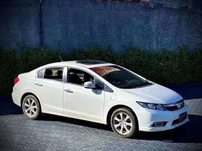 CIVIC Branco 2013