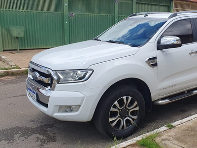 Ford Ranger 3.2 Limited Cab. Dupla 4x4 Aut. 4p