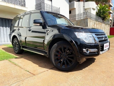 Mitsubishi Pajero Full 3.2 DI-D 3D HPE 4WD 2016