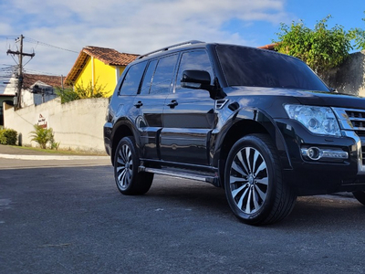 Mitsubishi Pajero Full 3.8 Hpe Aut. 5p