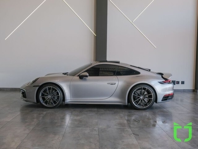 Porsche 911 3.0 Carrera Coupe 2021