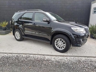 Toyota SW4 SRV 3.0 TDI 4X4 (5 Lugares) 2013