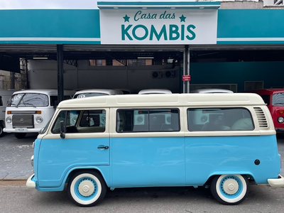 Volkswagen Kombi 1.4 Standard Total Flex 3p