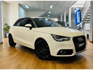 Audi A1 1.4 TFSI Attraction S Tronic 2011