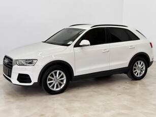 Audi Q3 1.4 TFSI Attraction S Tronic (Flex) 2017