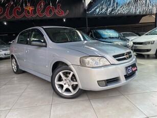 Chevrolet Astra Hatch 2.0 8V 4p 2003