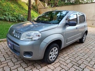 Fiat Uno 1.0 Evo Vivace 8V Flex Manual