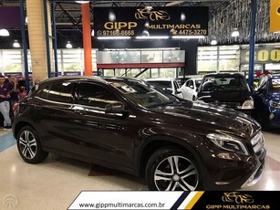 Mercedes-Benz GLA 200 Advance 2016