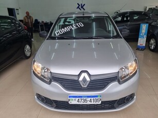 Renault Sandero Authentique 1.0 16V (Flex) 2015