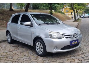 Toyota Etios Hatch Etios X 1.3 (Flex) 2014