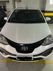 Toyota / Etios Sedan X