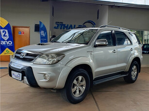 Toyota Hilux SW4 3.0 SRV 4X4 16V TURBO INTERCOOLER DIESEL 4P AUTOMÁTICO