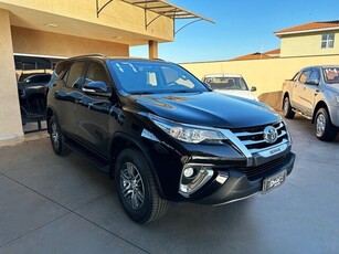 Toyota SW4 2.7 SR 7L 4x2 (Aut) (Flex) 2017