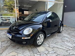 Volkswagen New beetle 2010 2.0 mi 8v gasolina 2p automático