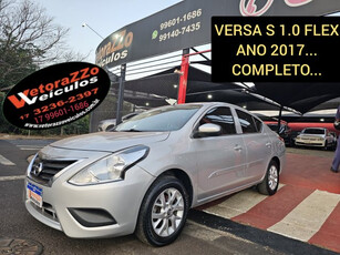 Nissan Versa Versa 1.0 12V FLEX S 4P MANUAL