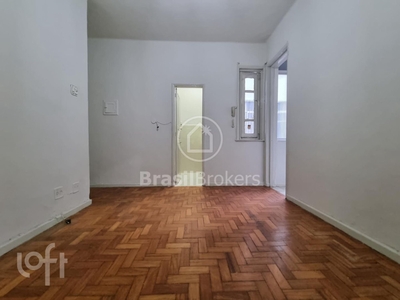 Apartamento à venda em Andaraí com 39 m², 1 quarto, 1 vaga
