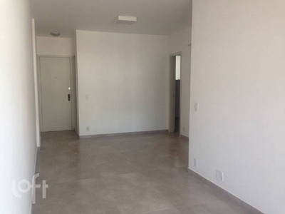 Apartamento à venda em Andaraí com 40 m², 2 quartos, 1 suíte, 1 vaga