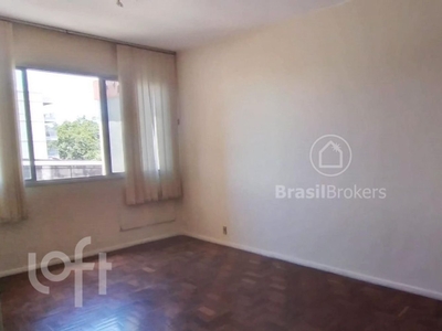 Apartamento à venda em Andaraí com 75 m², 2 quartos, 1 suíte, 1 vaga