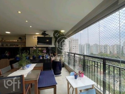Apartamento à venda em Barra da Tijuca com 193 m², 4 quartos, 4 suítes, 3 vagas