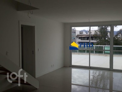 Apartamento à venda em Recreio dos Bandeirantes com 210 m², 2 quartos, 1 suíte, 2 vagas