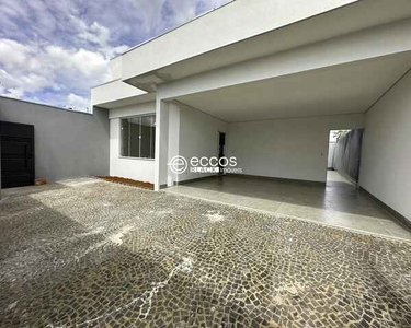 Casa com 3 quartos para venda no bairro Laranjeiras