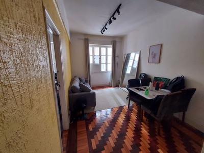 Apartamento à venda em Centro com 50 m², 1 quarto