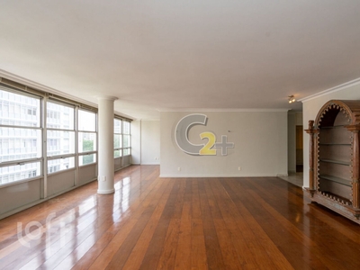 Apartamento à venda em Higienópolis com 330 m², 4 quartos, 2 suítes, 2 vagas
