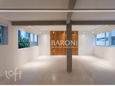 Apartamento à venda em Jardim Europa com 141 m², 3 quartos, 2 suítes, 1 vaga