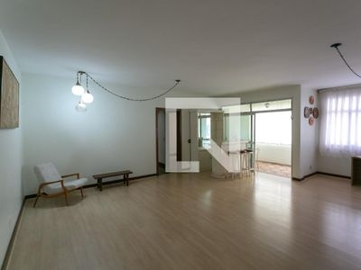 APARTAMENTO no 4º andar com 4 dormitórios e 2 garagens