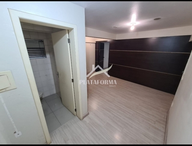 Casa no Bairro Velha em Blumenau com 3 Dormitórios (1 suíte) e 300 m²