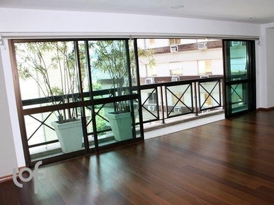 Apartamento à venda em Lagoa com 186 m², 4 quartos, 2 suítes, 3 vagas