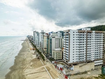 Apartamento alto padrão 2 dormitórios (1 suíte), varanda gourmet, vista p/ o mar, condomínio frente ao mar lazer completo - centro, mongaguá - sp