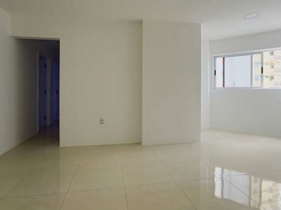 Apartamento com 3 dormitórios à venda, 80 m² por R$ 360.000 - Maurício de Nassau - Caruaru