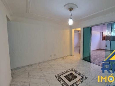 Condomínio Ouro Branco na CNB 04: Espaçoso Residencial com 03 Quartos